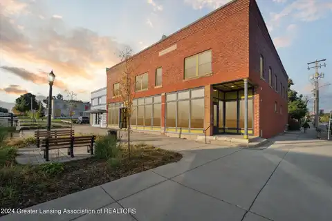 1135 N Washington Avenue, Lansing, MI 48906