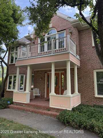 1351 Foxcroft Road, East Lansing, MI 48823
