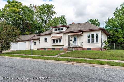 900 Cleveland Street, Lansing, MI 48906