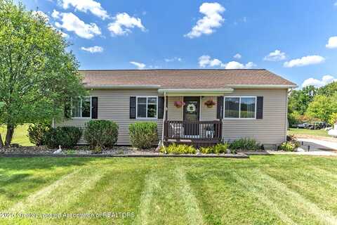 7717 N Wacousta Road, Fowler, MI 48835