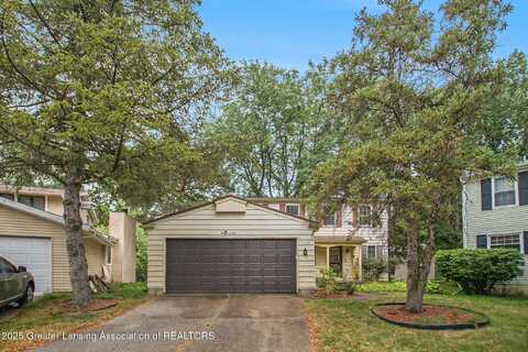 1306 Chartwell Dual Carriage Way, East Lansing, MI 48823