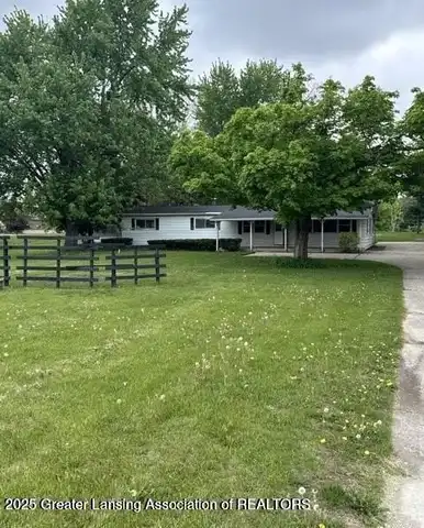 9882 W M 21, Ovid, MI 48866