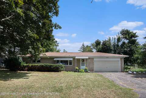 968 College Road, Mason, MI 48854