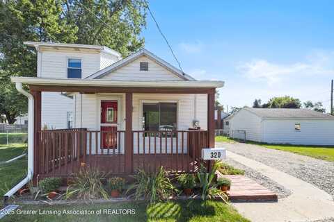 320 Clark Street, Grand Ledge, MI 48837