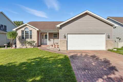 414 Chessington Drive, Crown Point, IN 46307