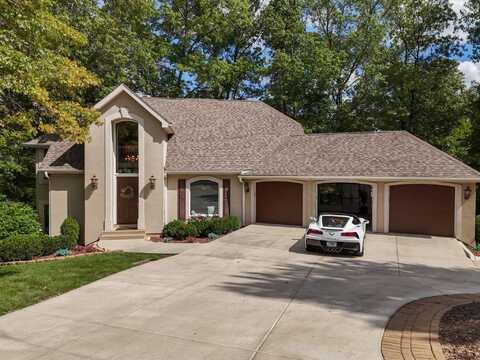 1003 Woodcrest Court, Valparaiso, IN 46383
