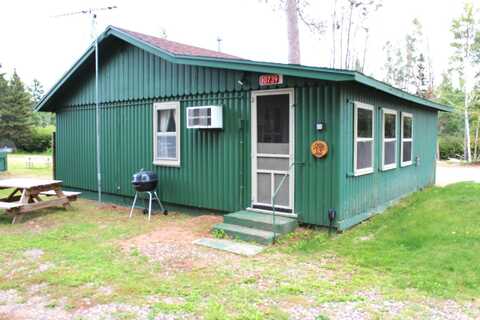 10739 LACANNE TRL, Tomahawk, WI 54487