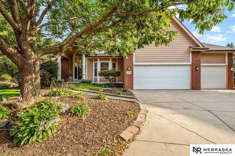 14010 Browne Circle, Omaha, NE 68164