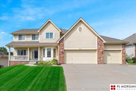 8608 S 98th Street, La Vista, NE 68128