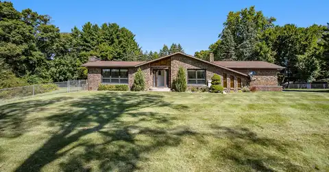 8005 Division Drive, Battle Creek, MI 49014