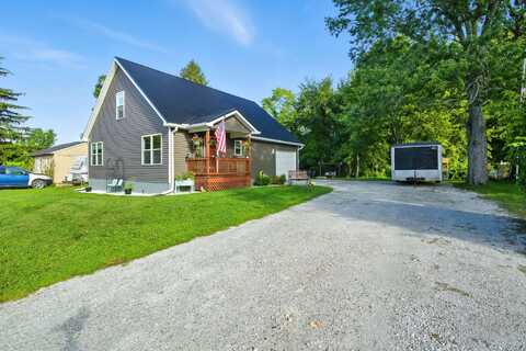 3502 Ravenswood Road, Port Huron, MI 48060