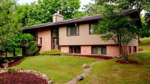 2776 Daleview Drive, Ann Arbor, MI 48105