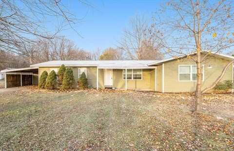 304 Olds Avenue, Hartford, MI 49057