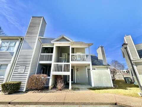 1537 N Oakhill Drive, South Bend, IN 46637