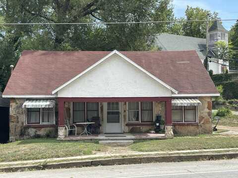22172 Main Street, Reeds Spring, MO 65737