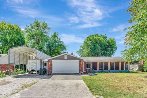 1216 Charlene Drive, Bolivar, MO 65613