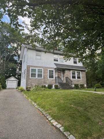 438 Washington Ave, Montclair, NJ 07042