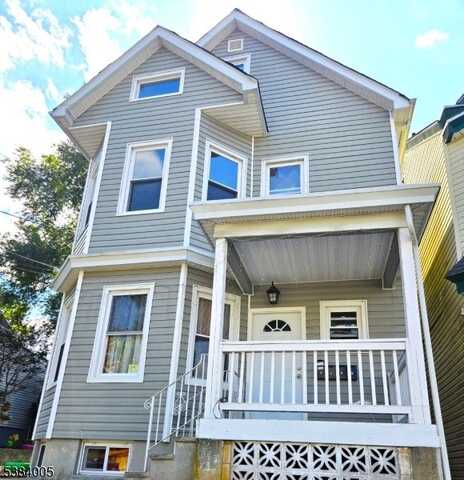 300 Sussex St, Paterson, NJ 07503