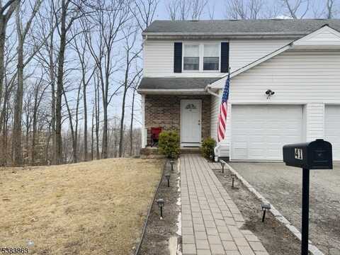 41 Livingston Ave, Dover, NJ 07801