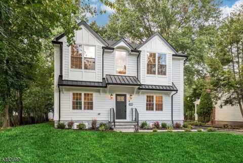 463 Berkshire Rd, Ridgewood, NJ 07450