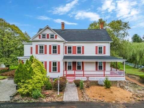 15 Old Readington Rd, Readington, NJ 08889