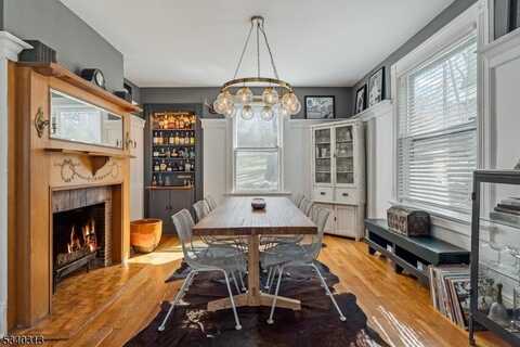 62 Mountain Ave, Summit, NJ 07901