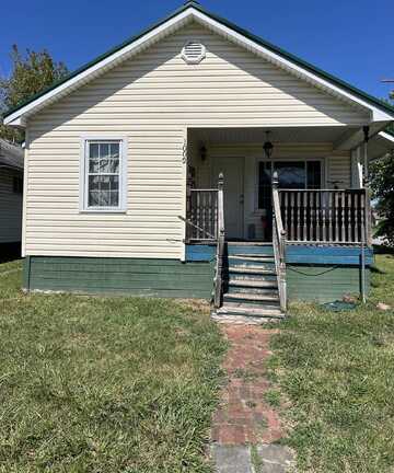 1002 Jackson Ave, Huntington, WV 25704