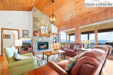 360 Fox Run Road, Banner Elk, NC 28604