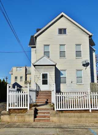 127-129 WEST 3RD ST, Bayonne, NJ 07002