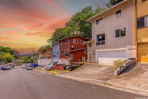 2532 Akepa Street, Pearl City, HI 96782