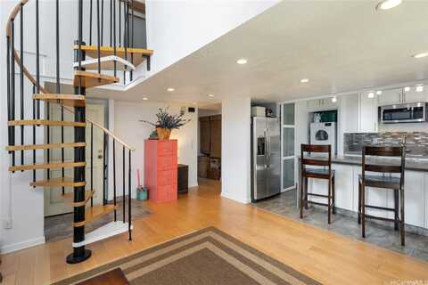 94-523 Makohilani Street, Mililani, HI 96789
