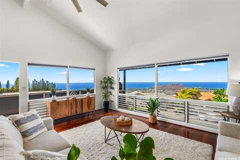 2234 Aha Niu Place, Honolulu, HI 96821