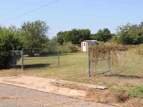 1200 Block Of AVON, Llano, TX 78643