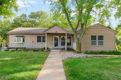 28405 W 95th Street, De Soto, KS 66018