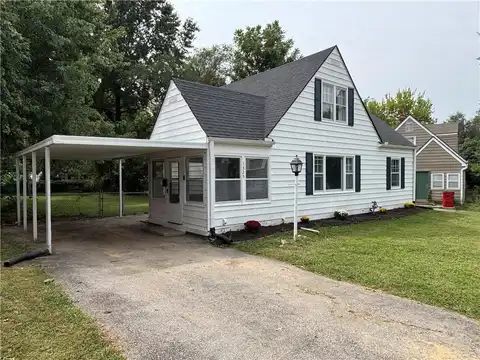 1325 W 29th Street, Independence, MO 64052
