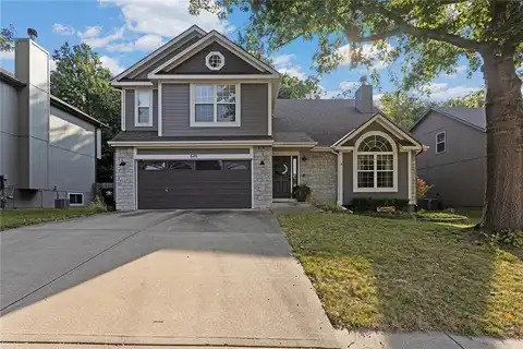 649 S KISNER Drive, Independence, MO 64056