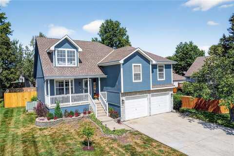 115 NE Red Bridge Court, Blue Springs, MO 64014