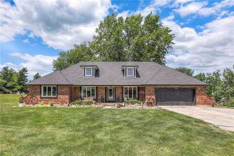 400 Appaloosa Drive, Raymore, MO 64083