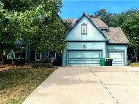 2634 SW Wintervalley Drive, Lees Summit, MO 64081