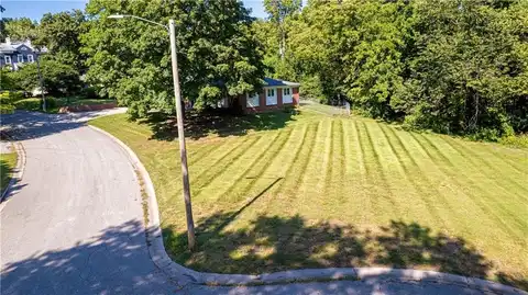 Miller Road, Saint Joseph, MO 64506