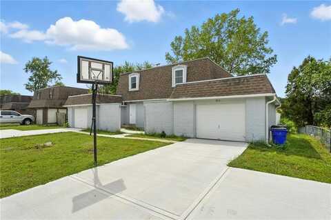 915 S Lindenwood Drive, Olathe, KS 66062