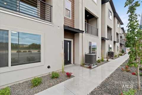 1717 S Federal Way, Boise, ID 83705