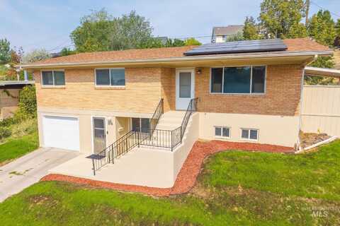 816 Park Lane, Pocatello, ID 83201