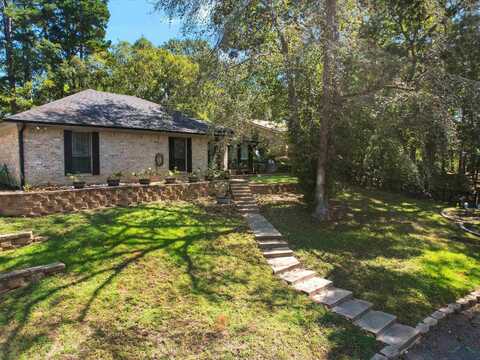 1102 Dogwood St., Gilmer, TX 75644