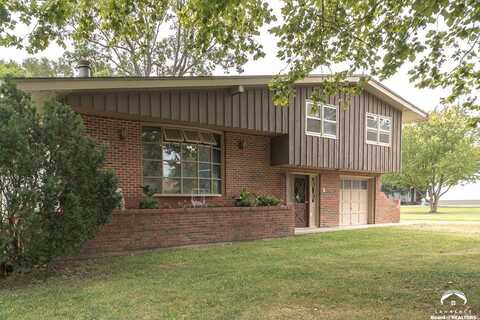 305 Maple Street, Wellsville, KS 66092