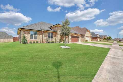 6813 SW Oakley Ave, Lawton, OK 73505