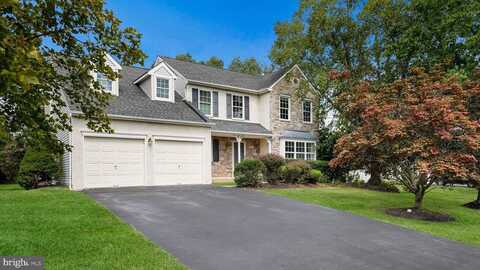 201 DRAKE LN, NORTH WALES, PA 19454