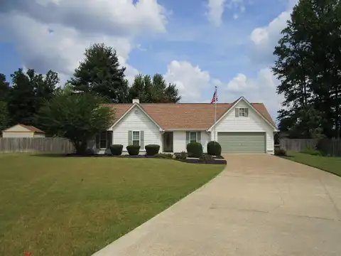 121 HOLYROOD, Munford, TN 38058