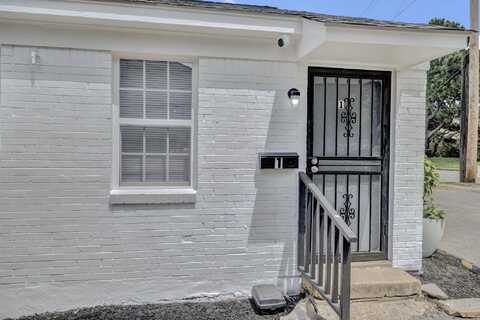 2966 YALE, Memphis, TN 38112