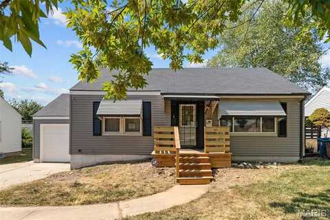 2452 Wieck Drive, Saint Louis, MO 63136